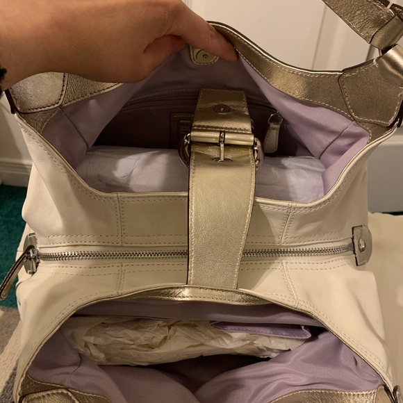 Coach Handbag - Picture 7 of 7